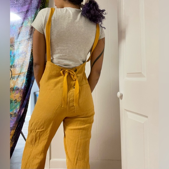 Urban Outfitters Overalls - Picture 2 of 8